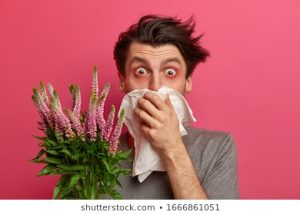 হাঁচি কেন হয়? হাঁচির ভালো মন্দ! চোখ খুলে কি হাঁচি দেয়া সম্ভব?